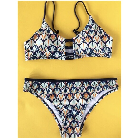 Mermaid Print Women’s 2 Piece Bikini Swimsuit Open Back Adjustable Straps Sz L - Picture 2 of 7